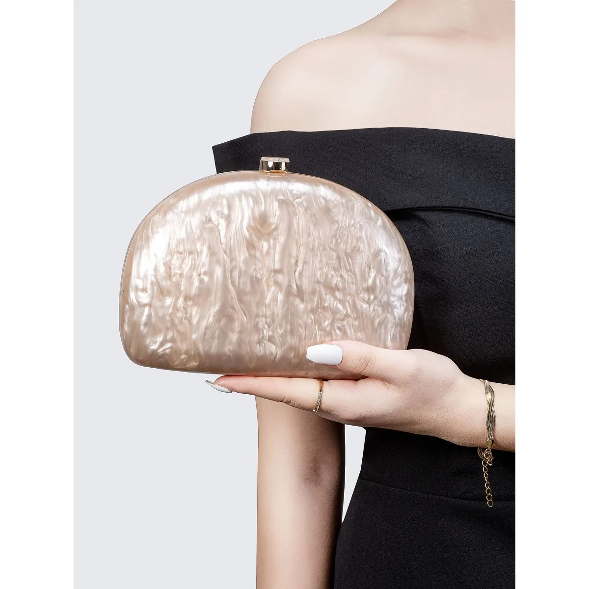 

New Arrival Women's Semi - circular Acrylic Evening Clutch, Hand - carried or Shoulder-slung, Stylish for Weddings and Banquets