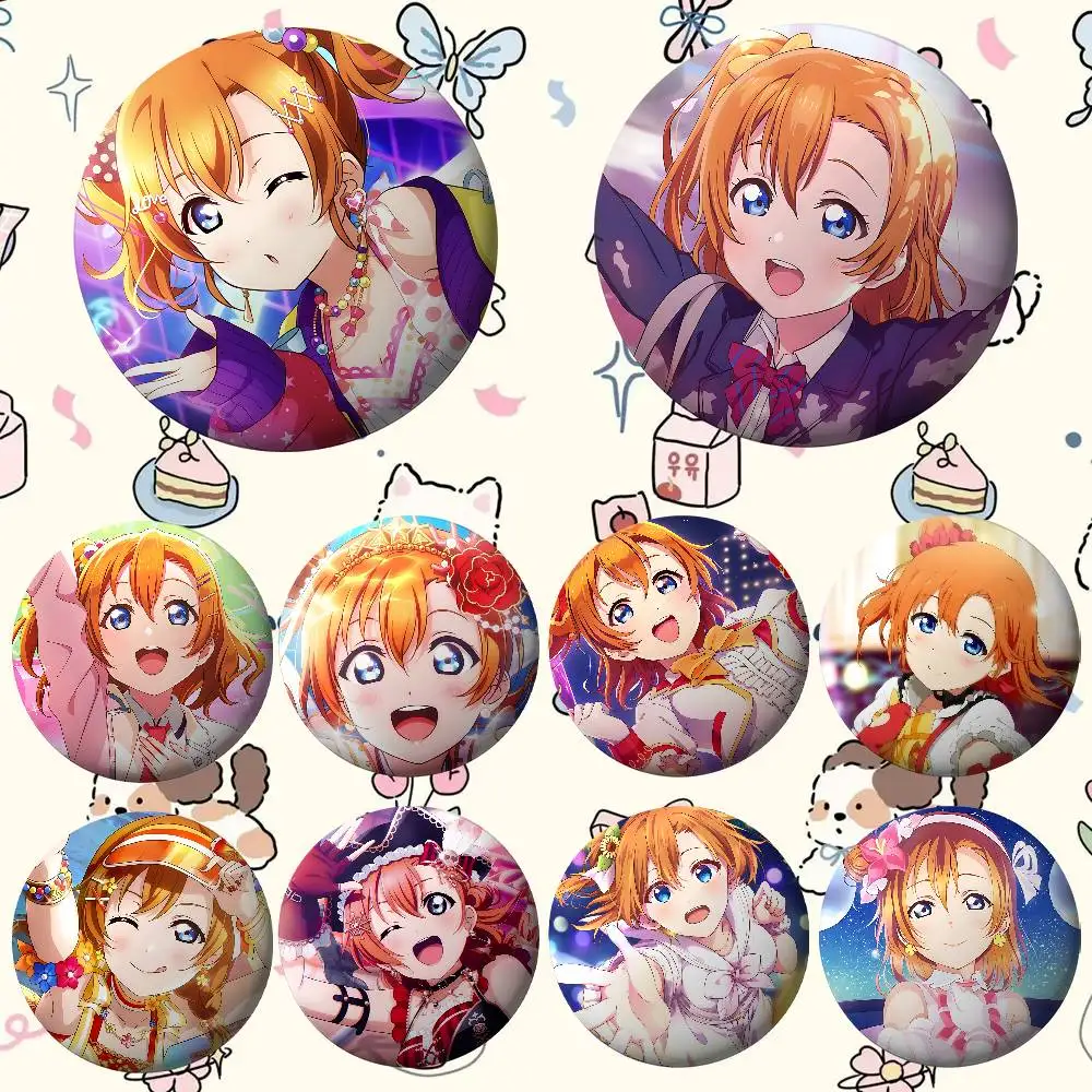 Niedliche Anime Honoka Kousaka Cover Broschen Lustige Meme Abzeichen Modeschmuck Geschenke