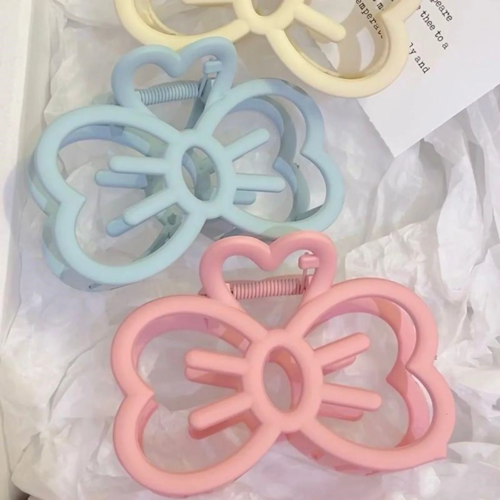 1個入り 新品 キャンディーカラー 猫 リボン ヘアクリップ プラスチック製 爪留め ファッション カニ型ヘアクリップ 女の子用 スイートヘアクリップ レディース ヘアアクセサリー