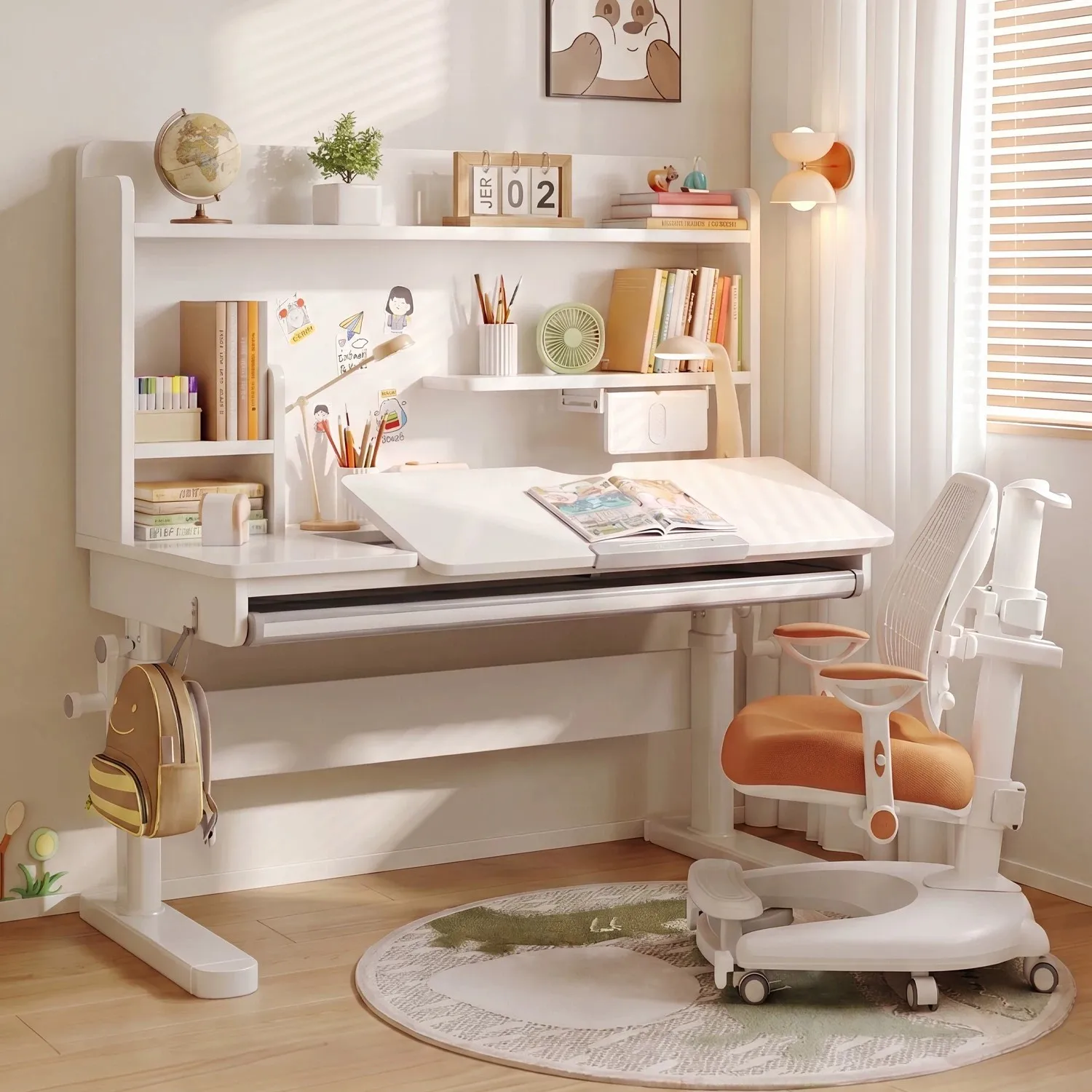 Solid wood children's study table can be lifted and lowered, special writing table for primary school students