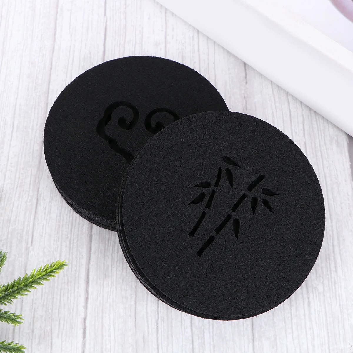

20 pcs Drink Coaster Felt Water-Absorb Hollow Pattern Skidproof Pad Anti Scratch Washable Coasters For Table Home Office Decor