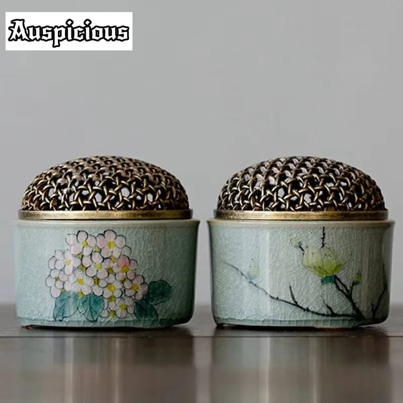 

Borneol Glaze Ceramic Incense Stove Pure Hand-painted Begonia Flower Agarwood Incense Burner With Cover Zen Kung Fu Tea Set Gift