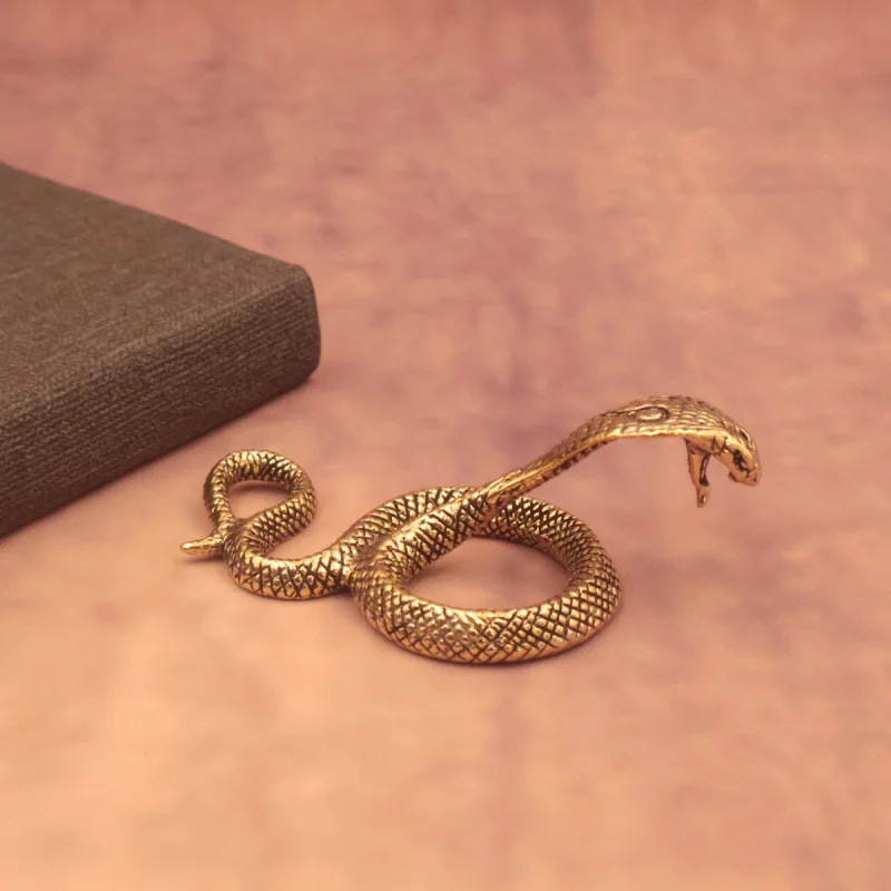 Vintage Brass Cobra Zodiac Snake Ornament Home Office Desk Decoration Tea Pet Animal Desk Ruler Plaything