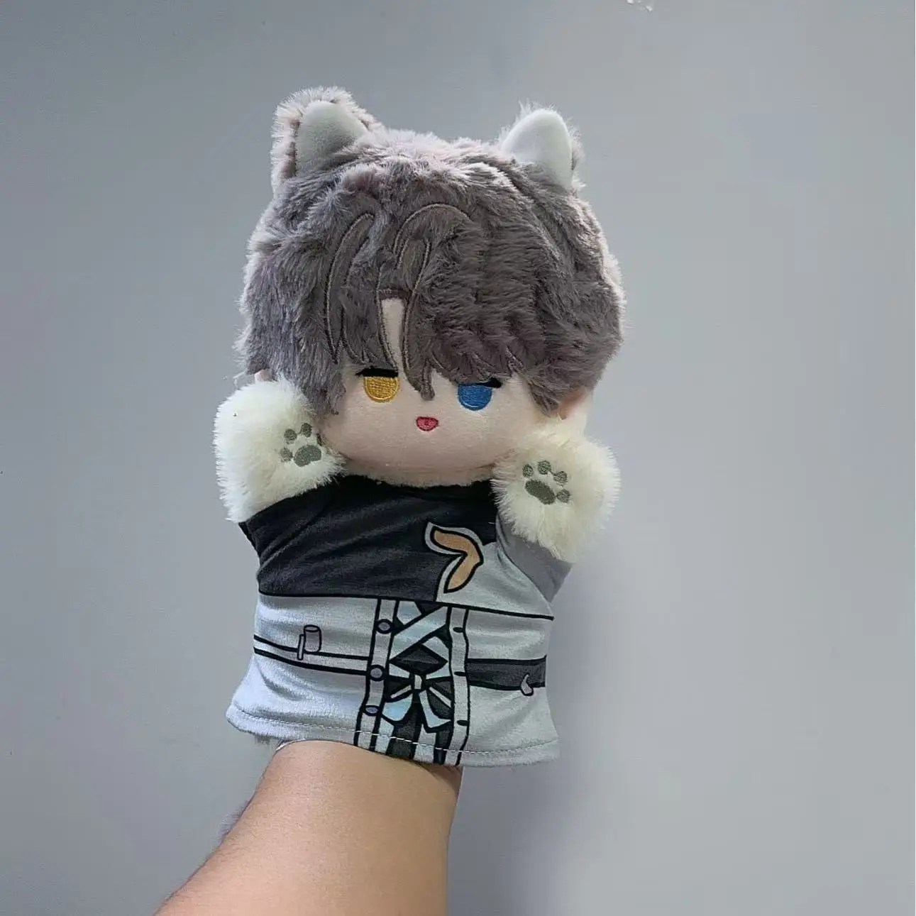 超かわいい綿人形ぬいぐるみ、小さな手を持つレトロなSFスタイルのぬいぐるみ、20cmの柔らかいぬいぐるみ、ギフトコレクション用