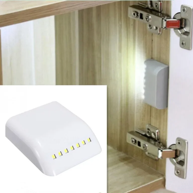 Motion Sensor Night Lamp Battery Powered Intelligent LED Night Light With Motion Sensor For Wardrobe Drawer Bedroom