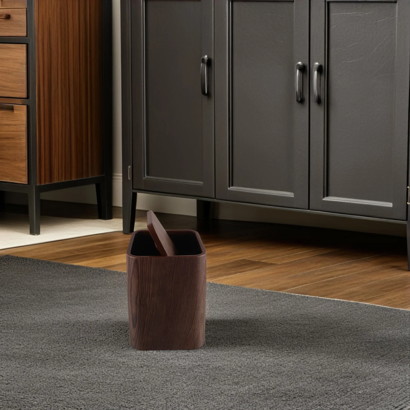 

8.5L Swing Lid Garbage Can Imitation Wood Grain Retro Waste Bin for Bedroom Bathroom Kitchen Office Bedroom Garbage Can with Lid