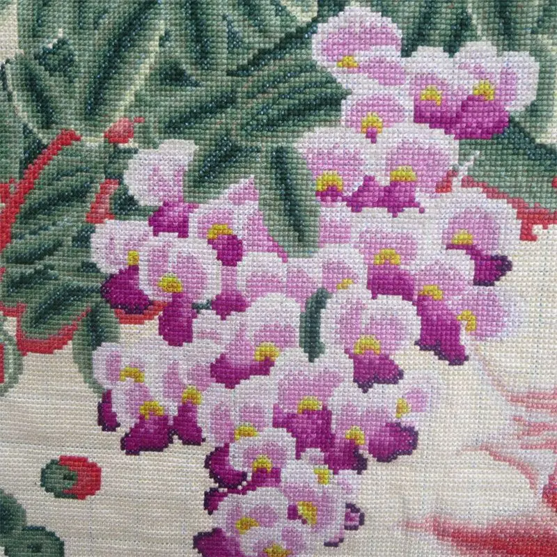 A handmade cross stitch finished product with grapes, gold, jade, and abundant fruits, featuring a new style of living room and