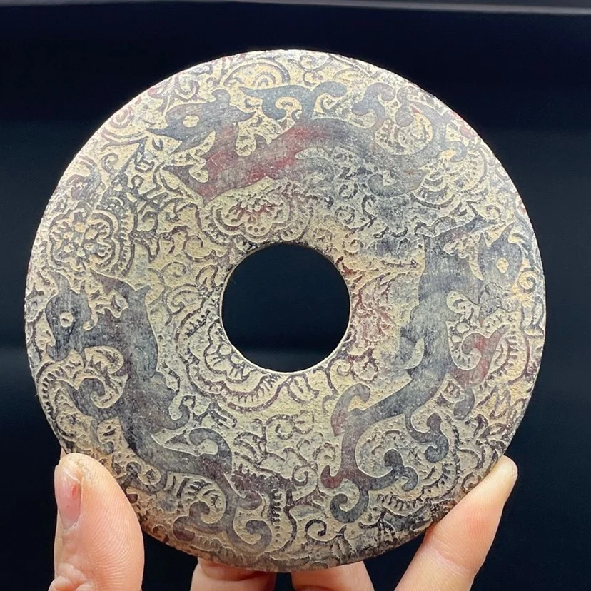 Gao Yu Warring States Jade in Han Dynasty Dong Lao  annual ornaments are safe and secure.