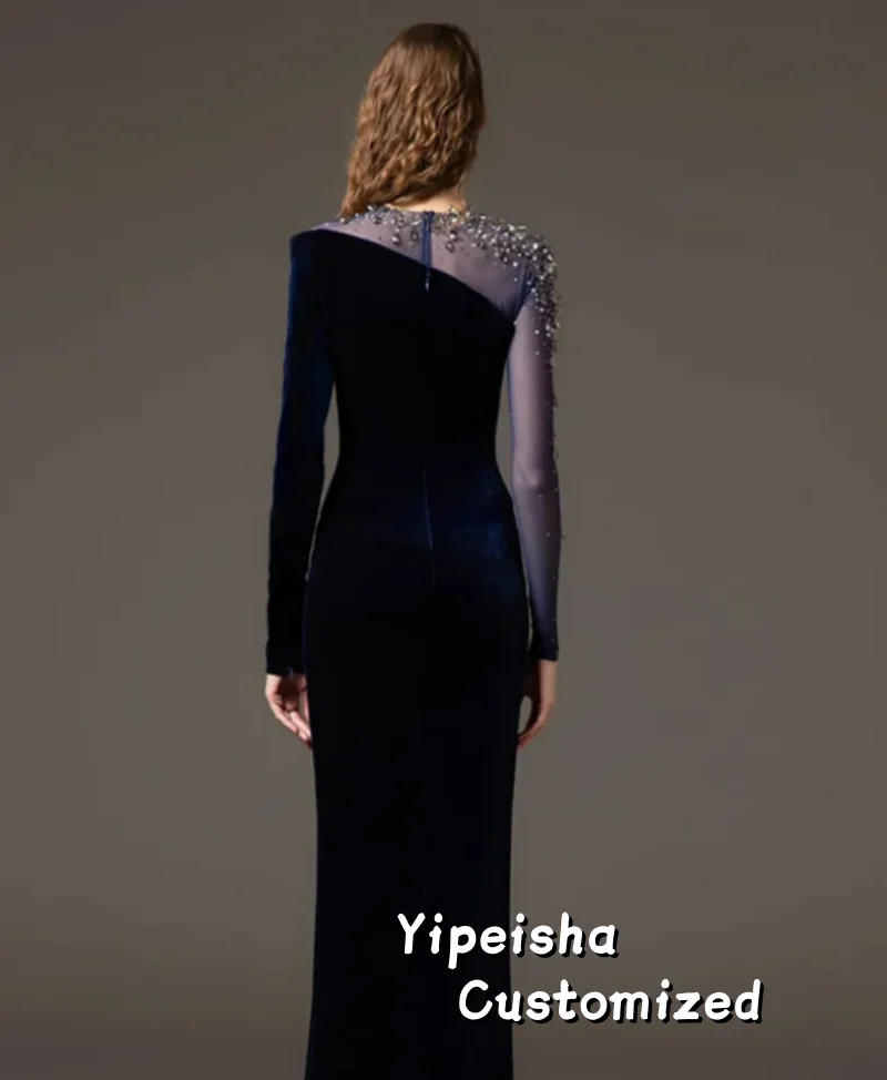 Customized Velour Long Slevees Round Neck Evening Dress Crystals Beading Floor Length Special Occasion Saudi Prom Gown