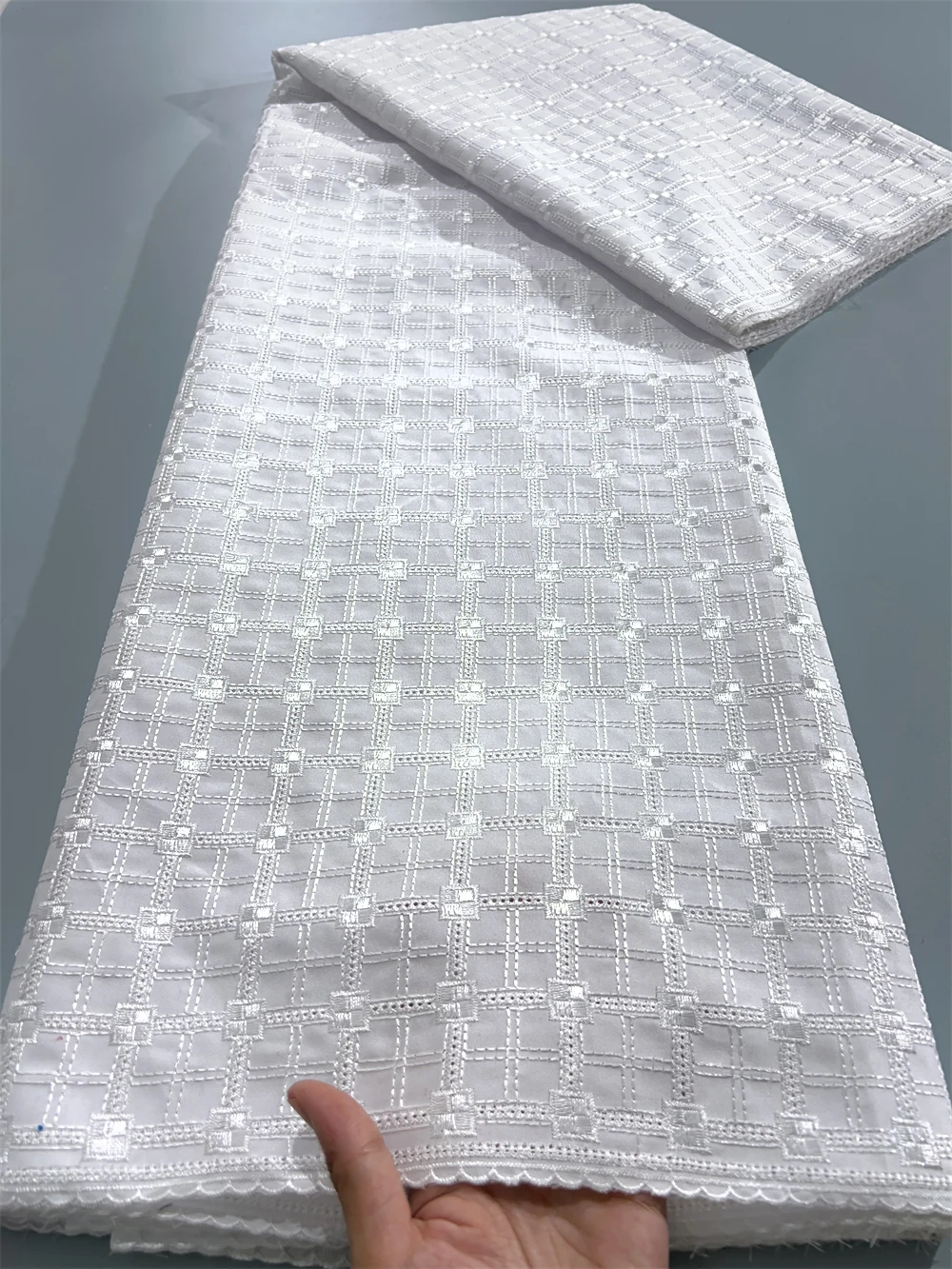 

Pure Cotton 2024 High Quality African Nigerian Tulle Lace Fabric Embroidery Cotton Formal Prom Party Gown 5yards For Man F3823