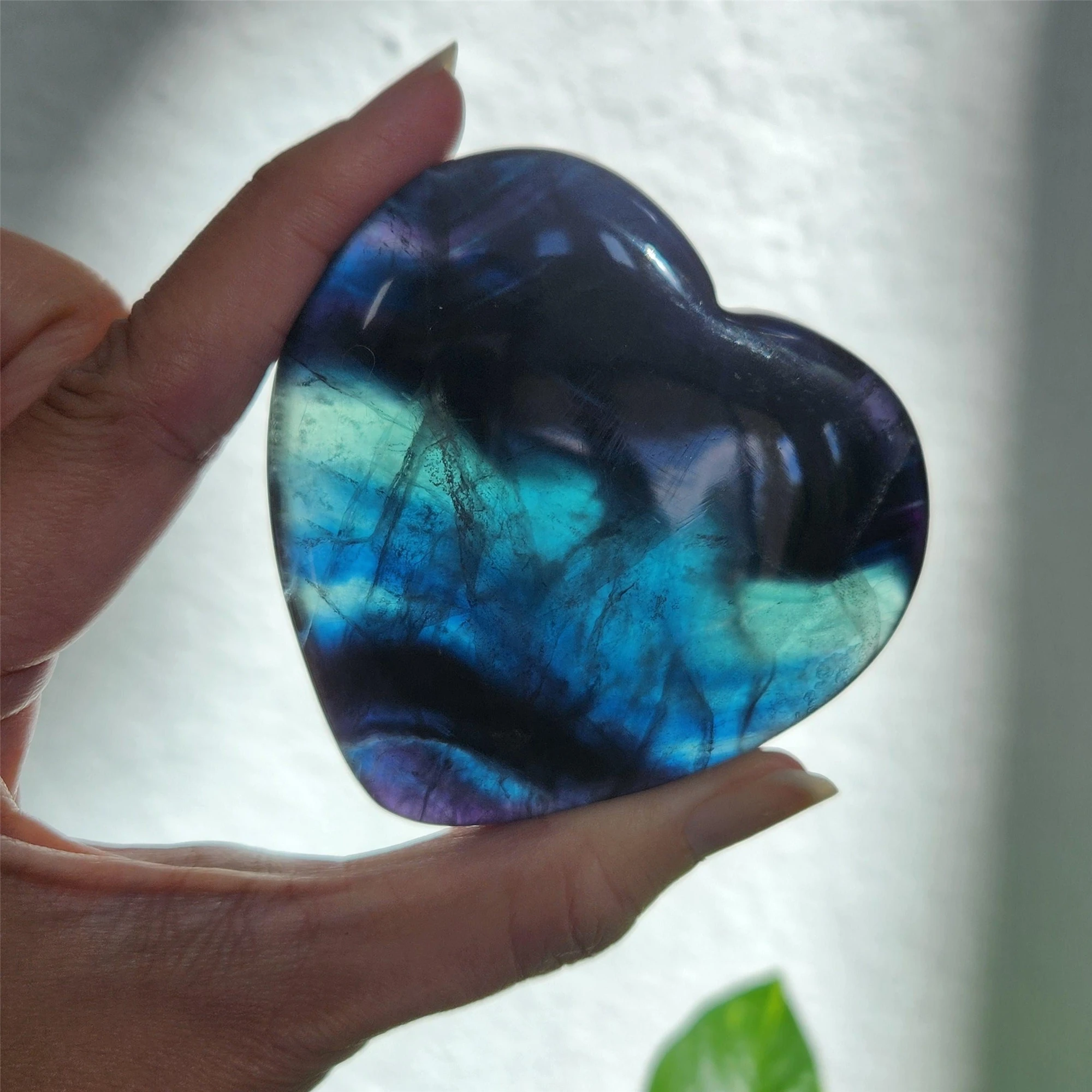 Natural Black Rose Fluorite Heart Carving UV Reactive Polished Gemstone Love Symbol Third Eye Chakra Healing Decor Gift