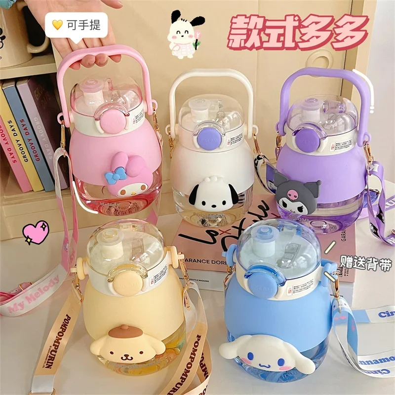 1050ml Water Bottle Kuromi Hello Kitty Pachacco Cinnamoroll Pompompurin Sanrio Cartoon Student Portable Plastic Summer Drink Cup