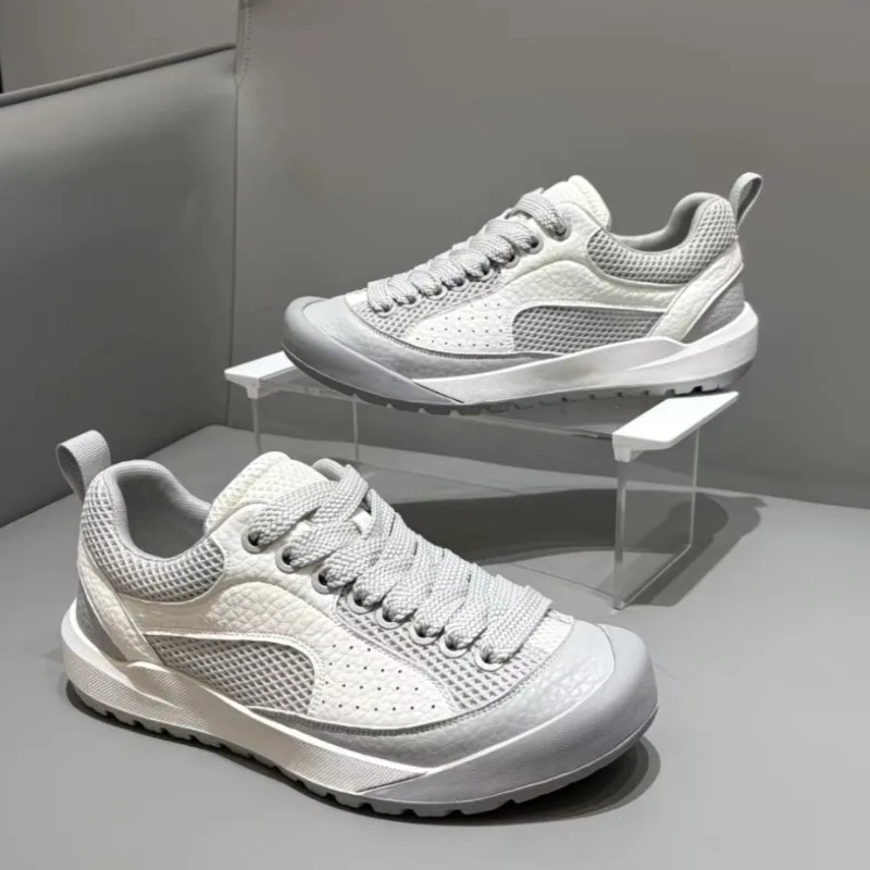 

Men's Breathable Mesh Hiking Shoes Non-slip Platform Casual Sneakers Lightweight Outdoor Trekking Shoes Men White Sneakers Shoes