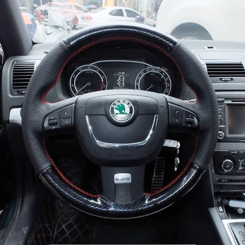 

For Skoda Kodiaq Rapid Spaceback Superb Yeti Octavia RS hand stitched Genuine Leather Carbon Fiber Car Steering Wheel Cover