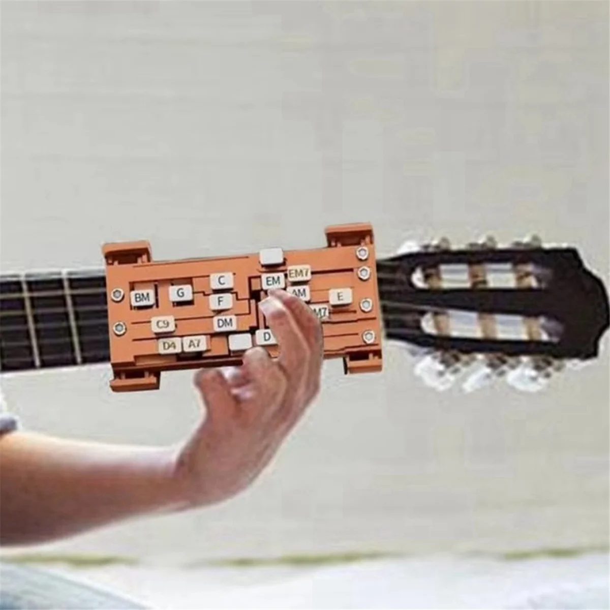 

Portable 2pcs Guitar Assistant Tool for Beginners - Automatic Chord Maker
