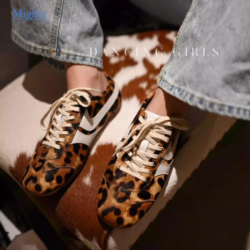 

2024 Leather Women Flats Leopard Sneakers Casual Lace-up Heels Womens Athletic Tennis Genuine Moral Training Ladies Pumps Shoes