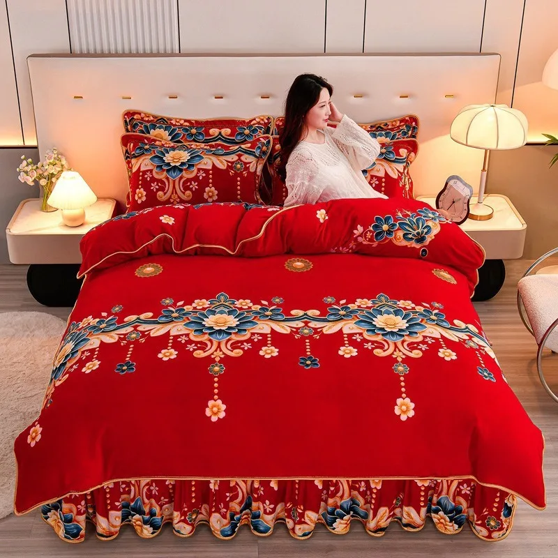 

Winter thickened cartoon milk four-piece set single piece coral fleece double-sided four-season bedding