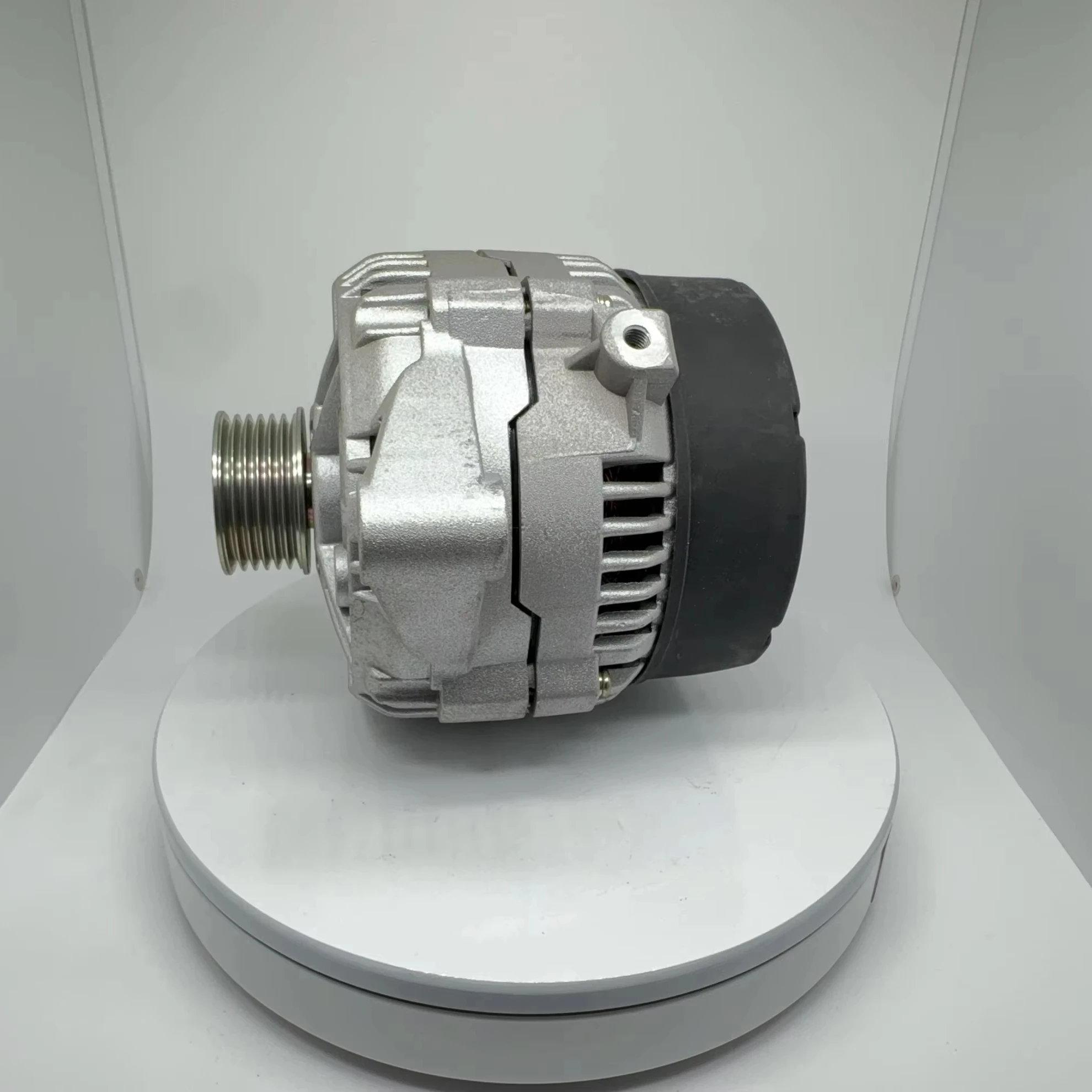 

Brand New 0123510064 0986044970 Car Alternator 120A for 0pel 14V