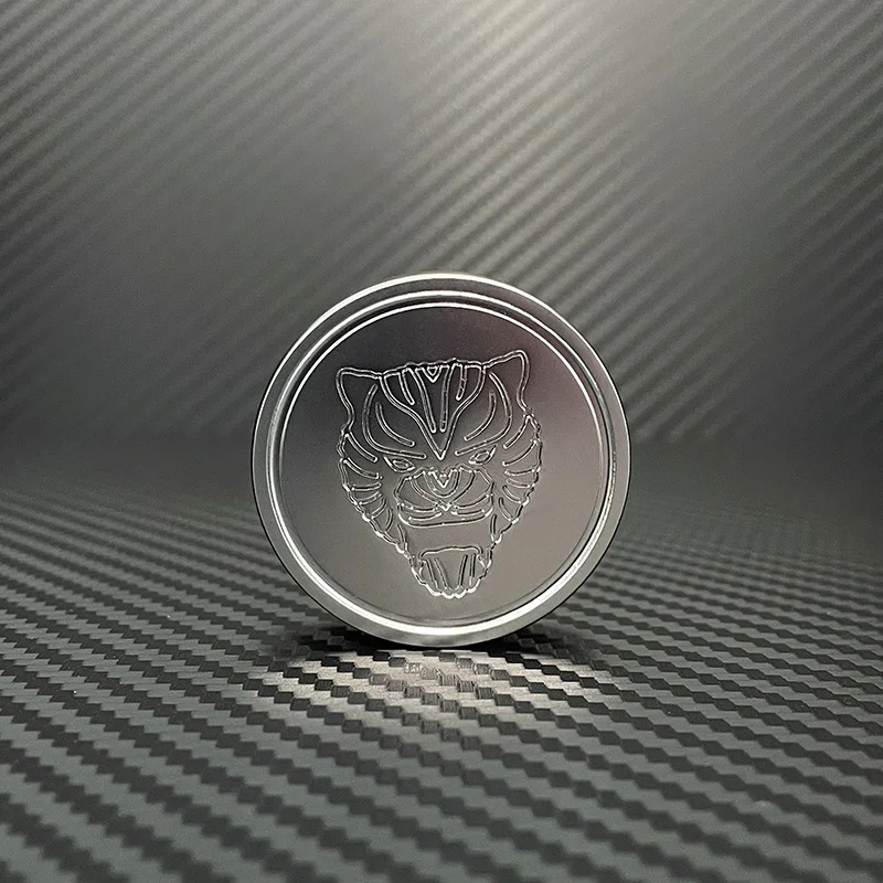 النمر رئيس تململ عملة EDC تململ سبينر المغناطيسي دفع المنزلق المعادن اللمس عملة يخفف القلق والاسترخاء الإجهاد ألعاب متململة #4