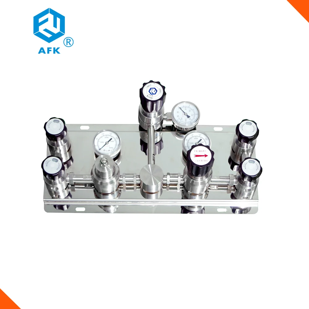 Lab Semi-Automatic changeover 316 stainless steel Regulator Gas For both 1*1 Cylinder With Purge Function