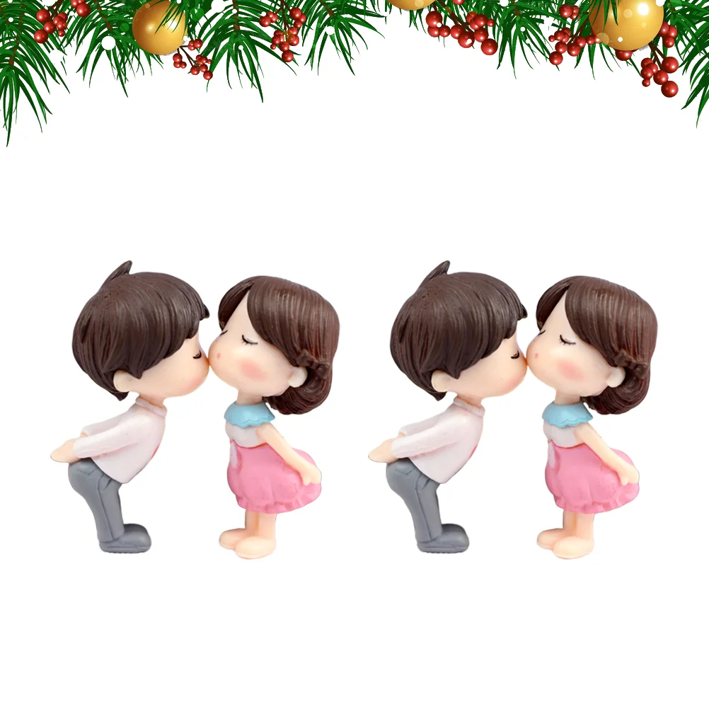 

2 Pairs Kiss Couple Decoration Accessories PVC Cake Lovers Micro Landscape Ornaments