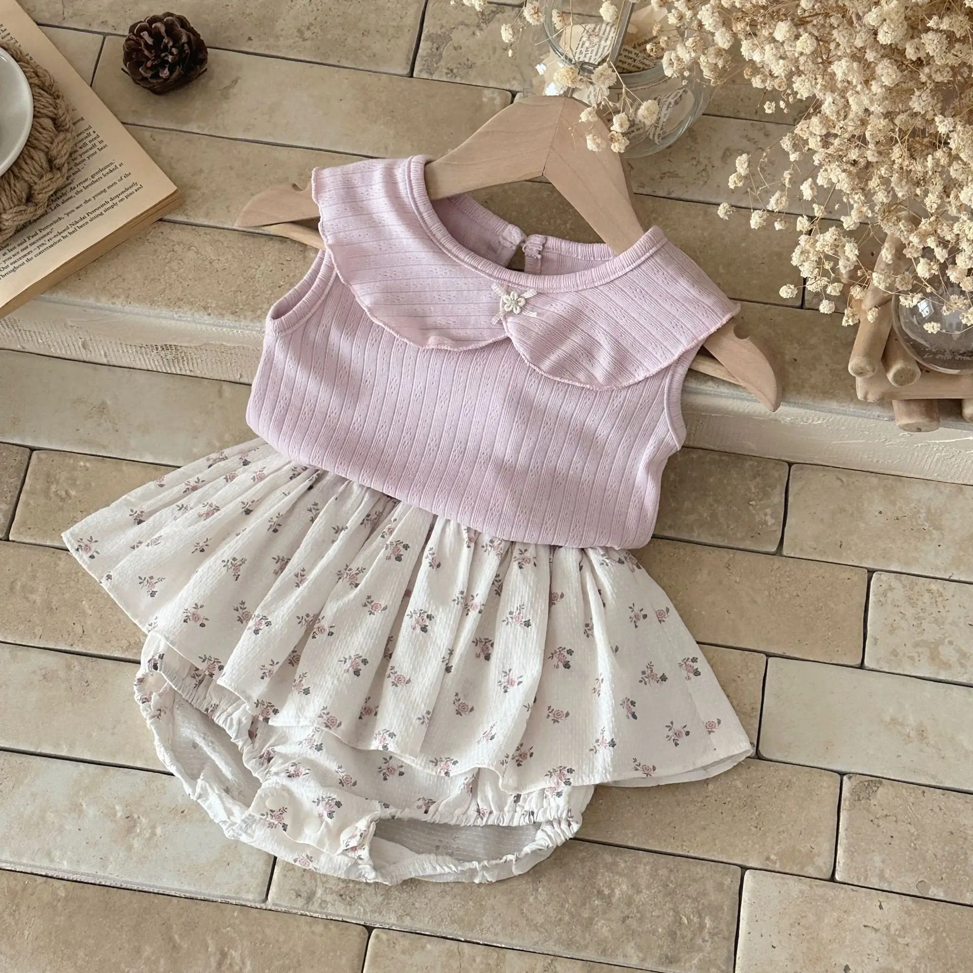 2026 Summer New Baby Girl Sleeveless Clothes Set Infant Girl Cotton Lapel Vest + Floral Shorts 2pcs Suit Toddler Girl Outfits