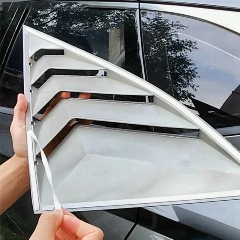 Car Rear Window Triple-Cornered Shutters Cover Rear Side Window Ventilation Hole Shutters Stickers For Hyundai Tucson