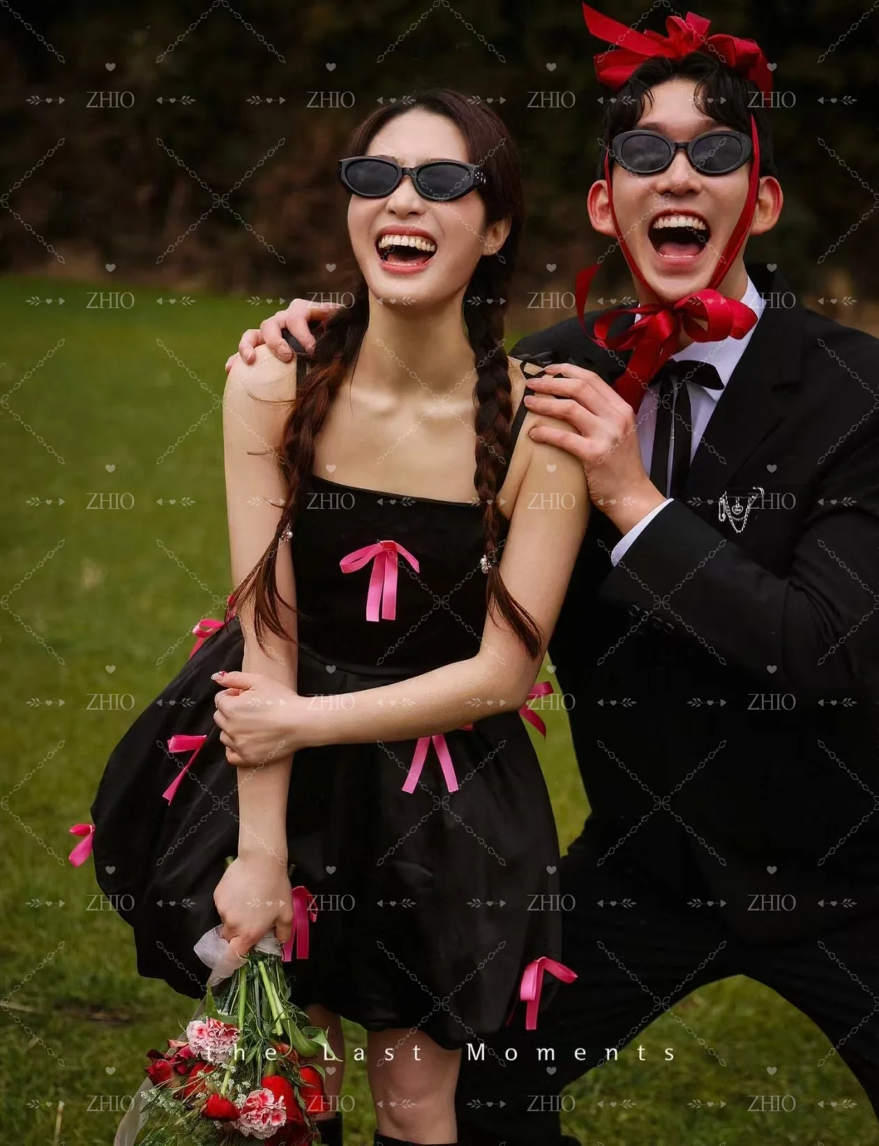 ZHIO Abito da cerimonia nuziale con fiocco rosa a contrasto nero Abito da compleanno con spalline per spaghetti Corea Servizio fotografico Abiti corti Personalizzati