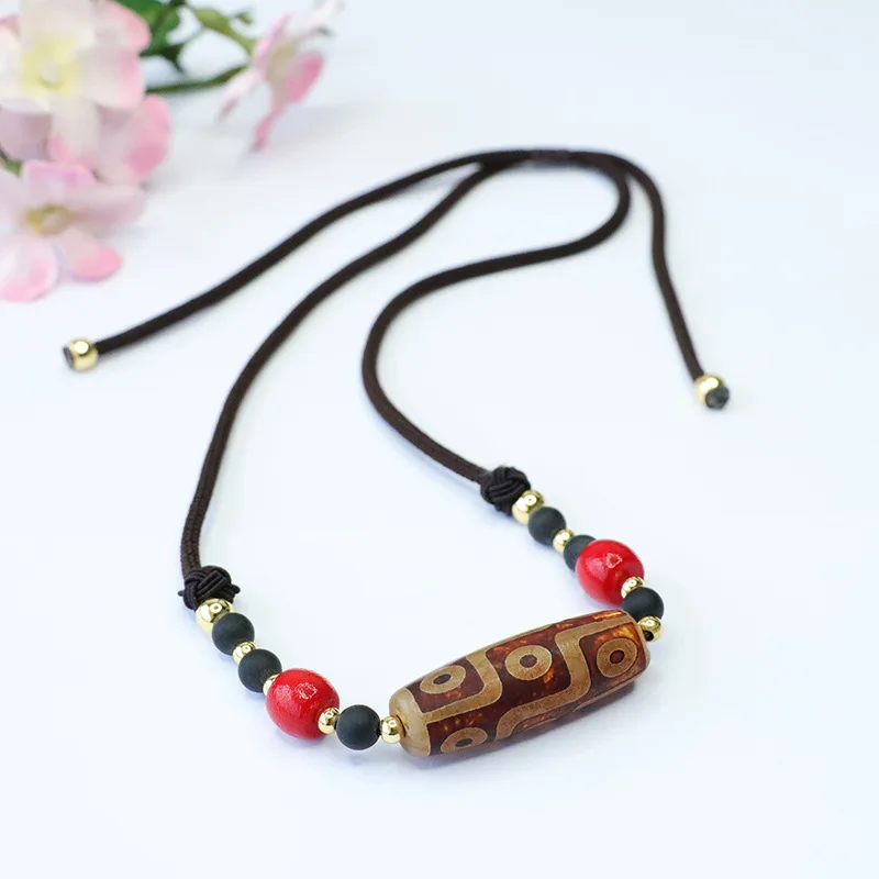 

Nine-eye dzi bead agate necklace hanging chain Tibetan ethnic style jewelry