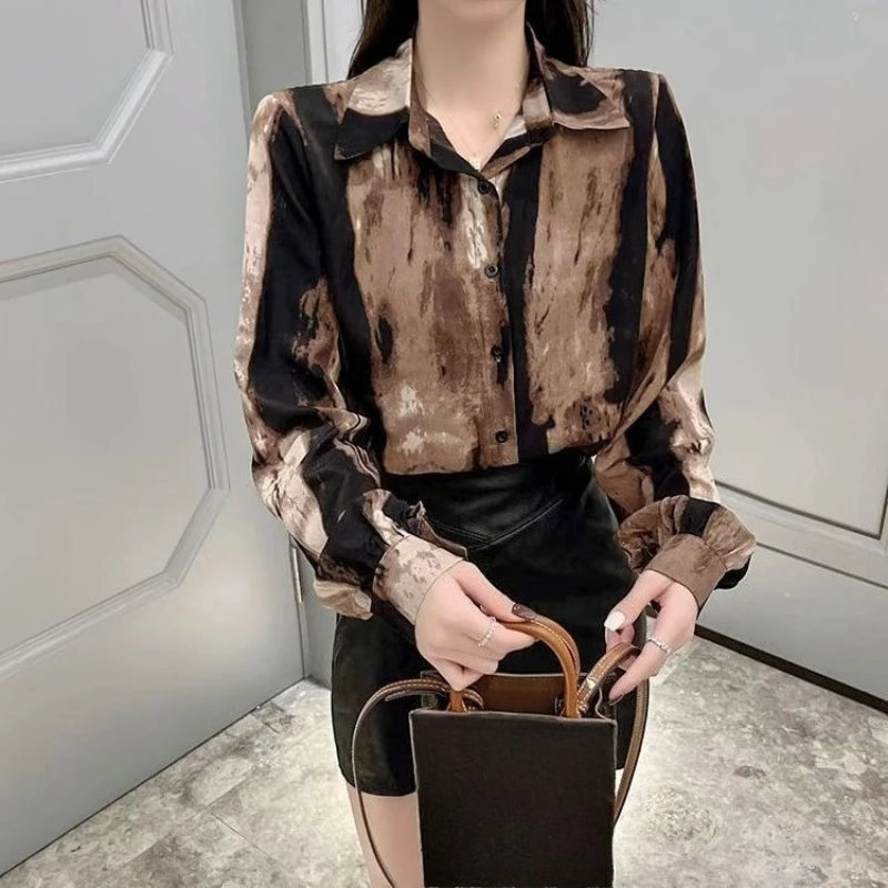 

Women Tie Dye Blouse 2026 Autumn HK Style Deep Back Cutout Long Sleeve Polo Collar with Chain Detail Casual Top
