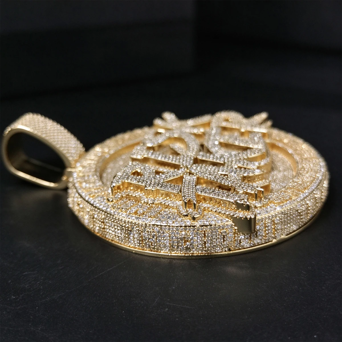 Iced Out Risk Taker Circular Pendant Fully Micro Paved CZ 18K Gold Plated Bold 3D Letter Round Medallion Hip Hop Statement Jewelry For Men Streetwear Rap Bling Charm Necklace Rapper Party Stage Club Accessory Fine Jewelry Gifts For Male Women Boy Friends