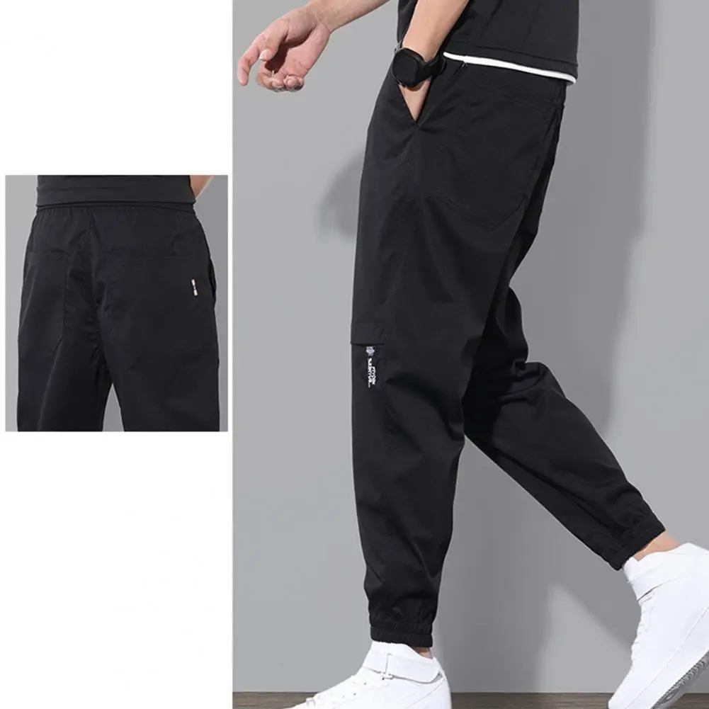 

Loose Trousers Versatile Men's Cargo Pants with Multiple Pockets Elastic Waist Ankle-banded Design for Gym Outdoor Activities