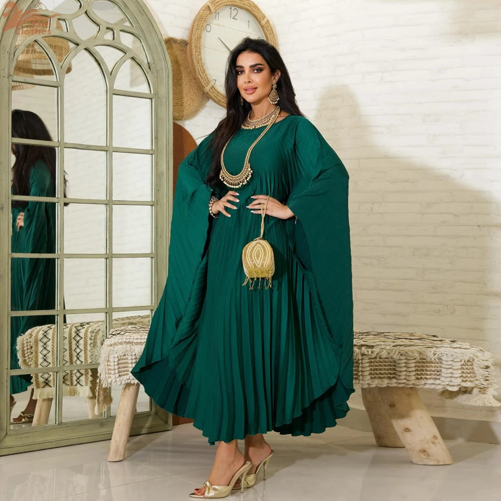 

Uni Muslim Fashion Solid Pleats Maxi Size Batwing Sleeve Long Dresses 2025 New Saudi Moroccan Women Kaftan Turkish Abayas