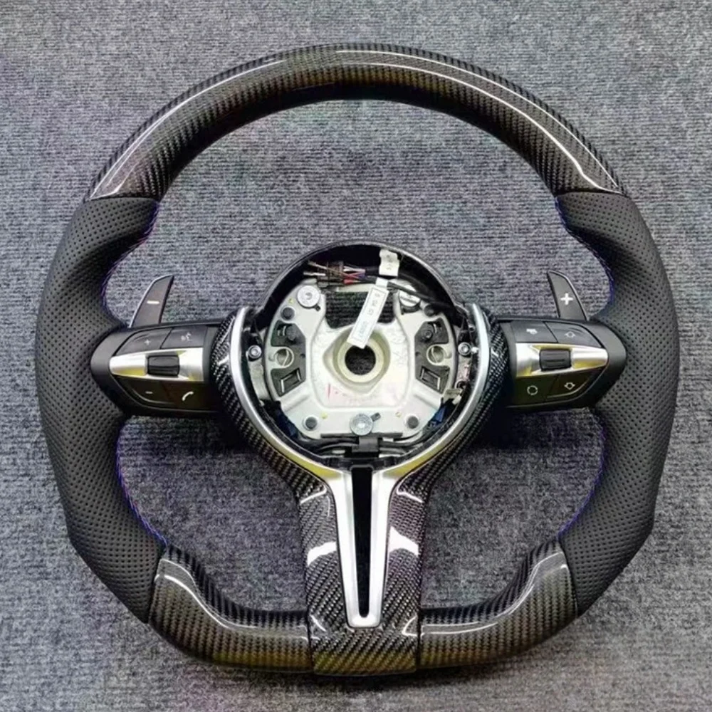 

Руль из карбона M Sport для BMW F90 (подходит для F01, F06, F10, F11, F12, F20, F21, F22, F25, F26, F30, F31, F32, F33, F34, F36, M3 F80, M4 F82, M5)