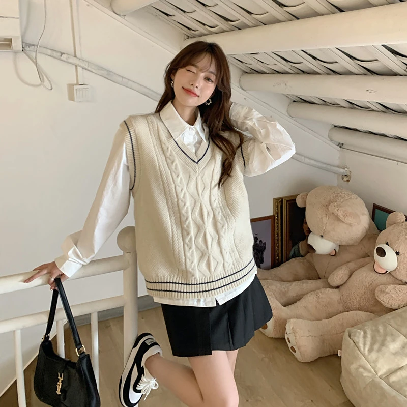 เสื้อกั๊กไหมพรมถักสำหรับผู้หญิง สไตล์ลำลอง ชุดสองชิ้น แฟชั่นใหม่สำหรับฤดูใบไม้ร่วง สไตล์นักศึกษา เสื้อคลุม