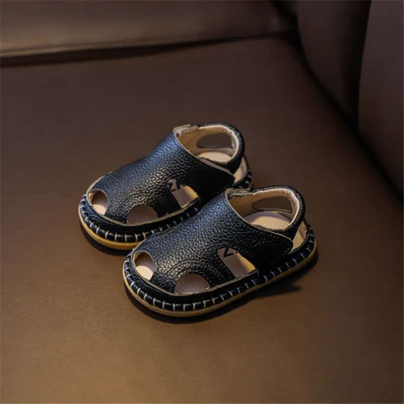 2024 New Summer Baby Shoes Genuine Leather Closed Toe First Walker Soft Sole Cut-outs Fashion Baby Girls Boys Sandals