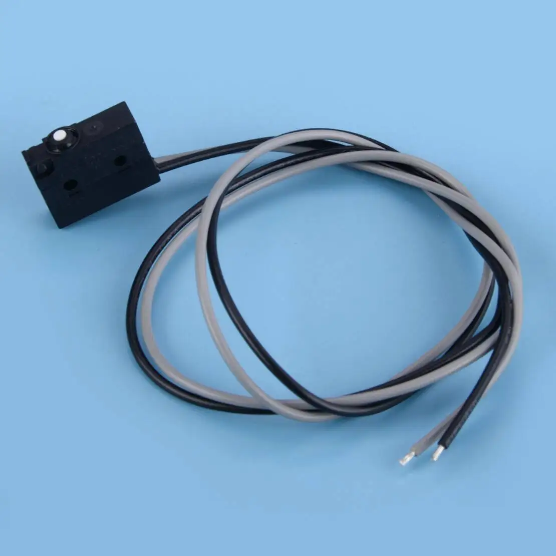 53910441A 53940421A 53940041B Front Brake Master Cylinder Pump Light Microswitch Micro Switch Sensor Fit for Scrambler Monster