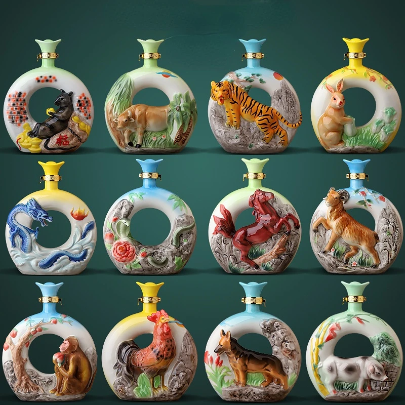 Jingdezhen Ceramic Exquisite Wine Bottle Enamel Color Twelve Zodiac Decoration Sealed Set To Send Customers Decent Figurines