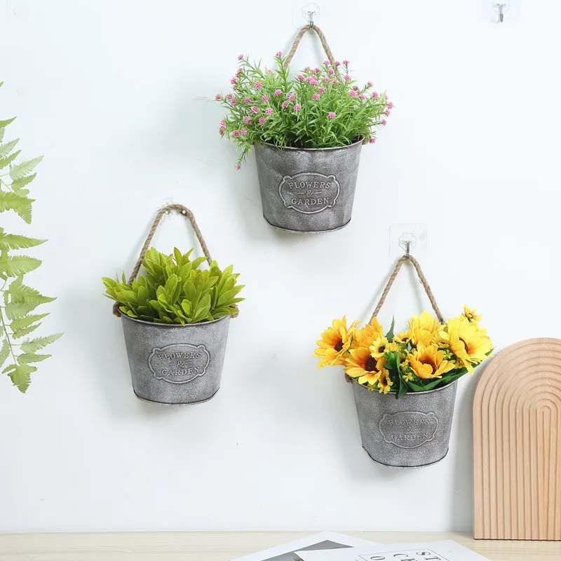 Vintage Semicircle Metal Wall Hanging Flower Pot with Rope Handle, Country Style Planter for Succulent Dried Artificial Flowers