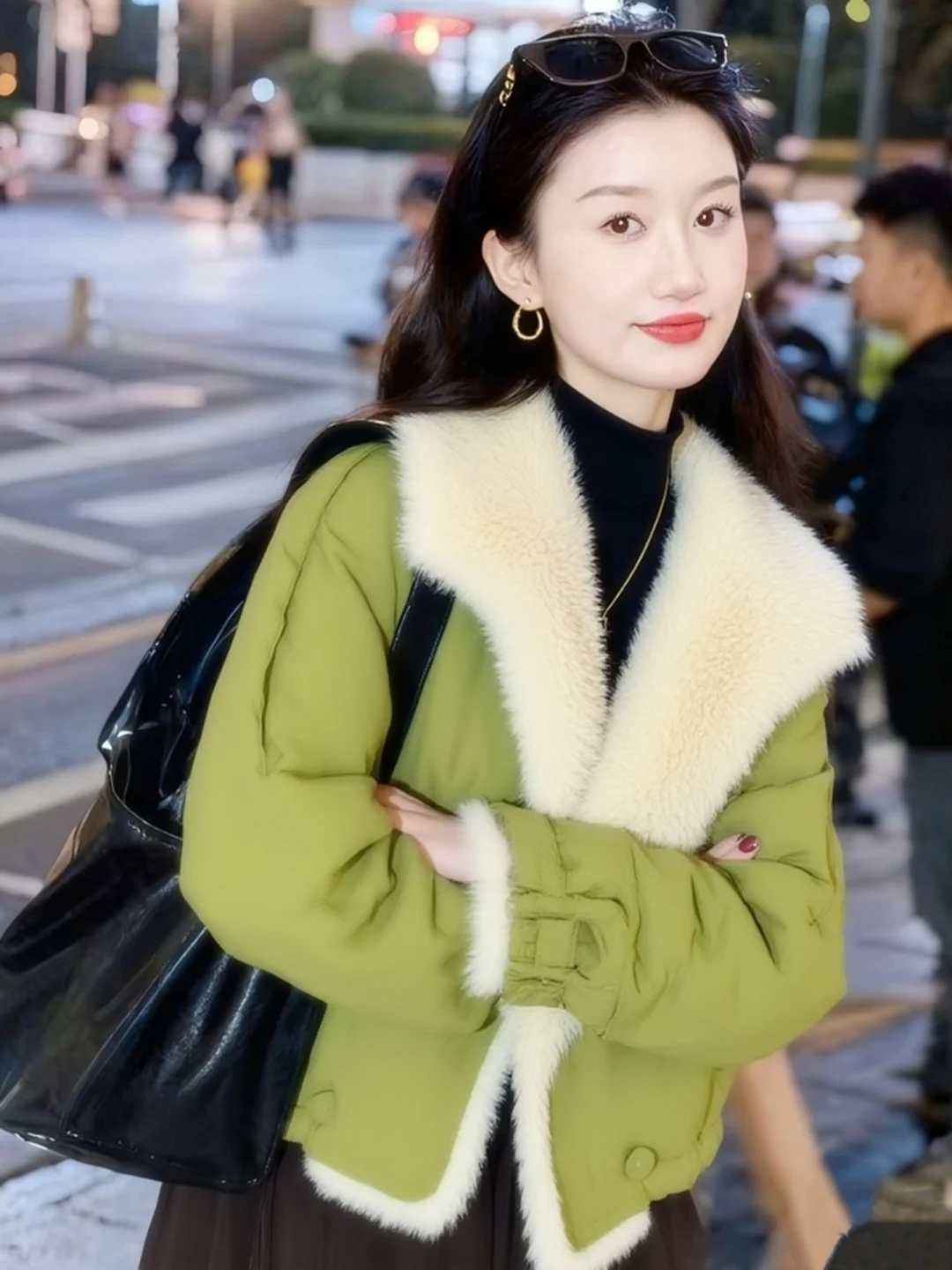 

een Thiened Plu Coat Women's Faionable Warm Cotton Clothes Large Collar Winter New Arrival High-End Feelings