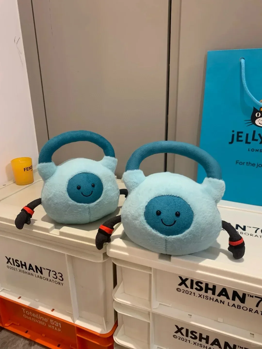 

For Jelly Cat Limited edition Amuseables Sports Kettlebel Plush Doll With Gift Home Decoration Holiday Gift InteractiveToy