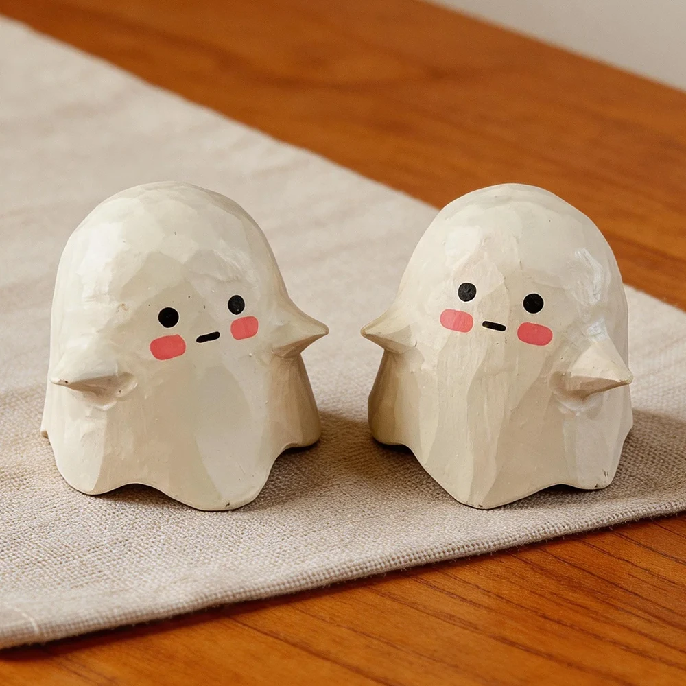 Hand Carved Wooden Ghost Figurine Cute Spooky Ghost Ornament Statue Halloween Unique Gift for Friends Family Home Decor Desk