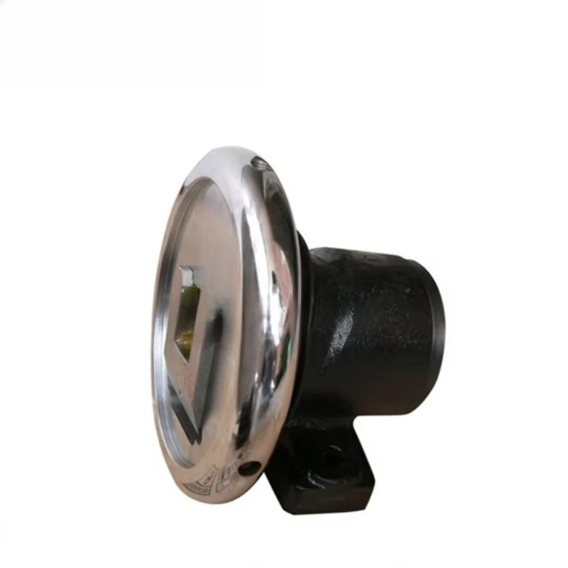 Spindle seat safety chuck with foot mount