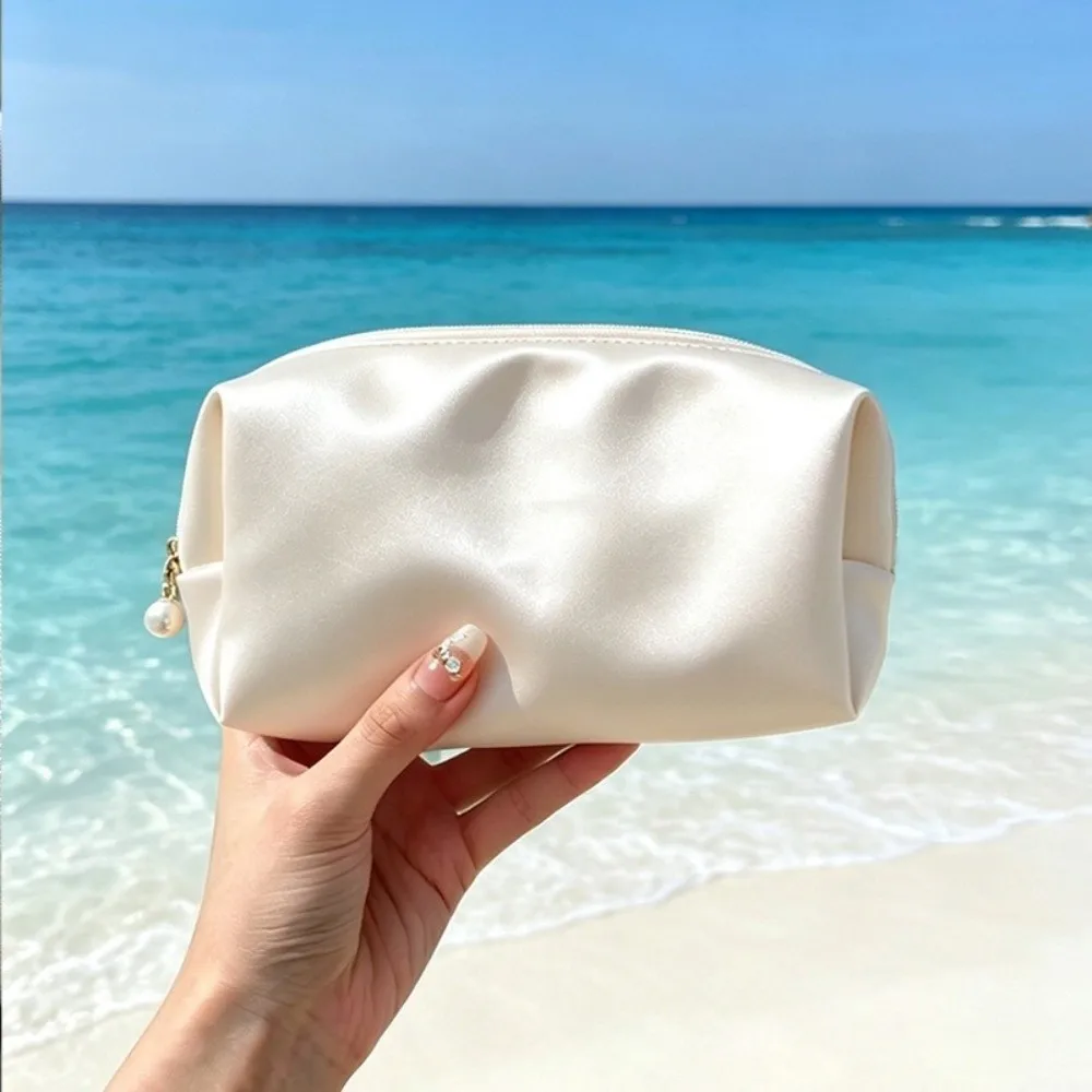 Portable Makeup Bag Solid Color Simulated Silk Fabric Cosmetic Storage Bag Thickened Pearl Zipper Pull Design