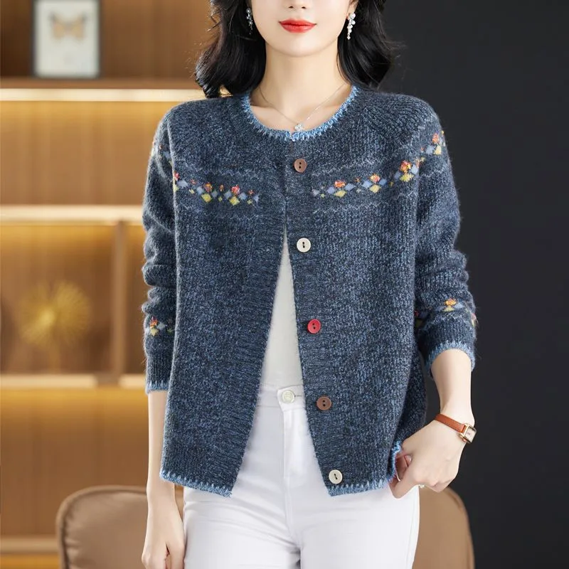 

Sweater Coat Ladies 2024New Retro Jacquard Knitwear Cardigan Jacket Early Spring Autumn Western-Style Outerwear Loose Women Tops