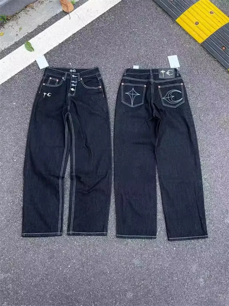 

2025 Thug Club Metal Star Moon Embroidered Lines Evergreen Classic Casual Jeans KZ1072