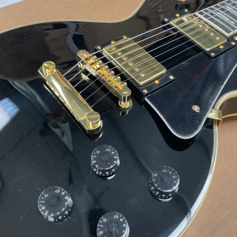electric guitar, chrome hardware, mahogany body, rosewood fretboard, guitar guitars guitarra