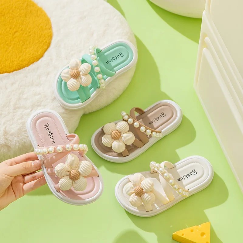 

Летние детские тапочки 2026: удобные, с мягкой подошвой, модные, с бантом и жемчугом, пляжные сандалии и тапочки для девочек