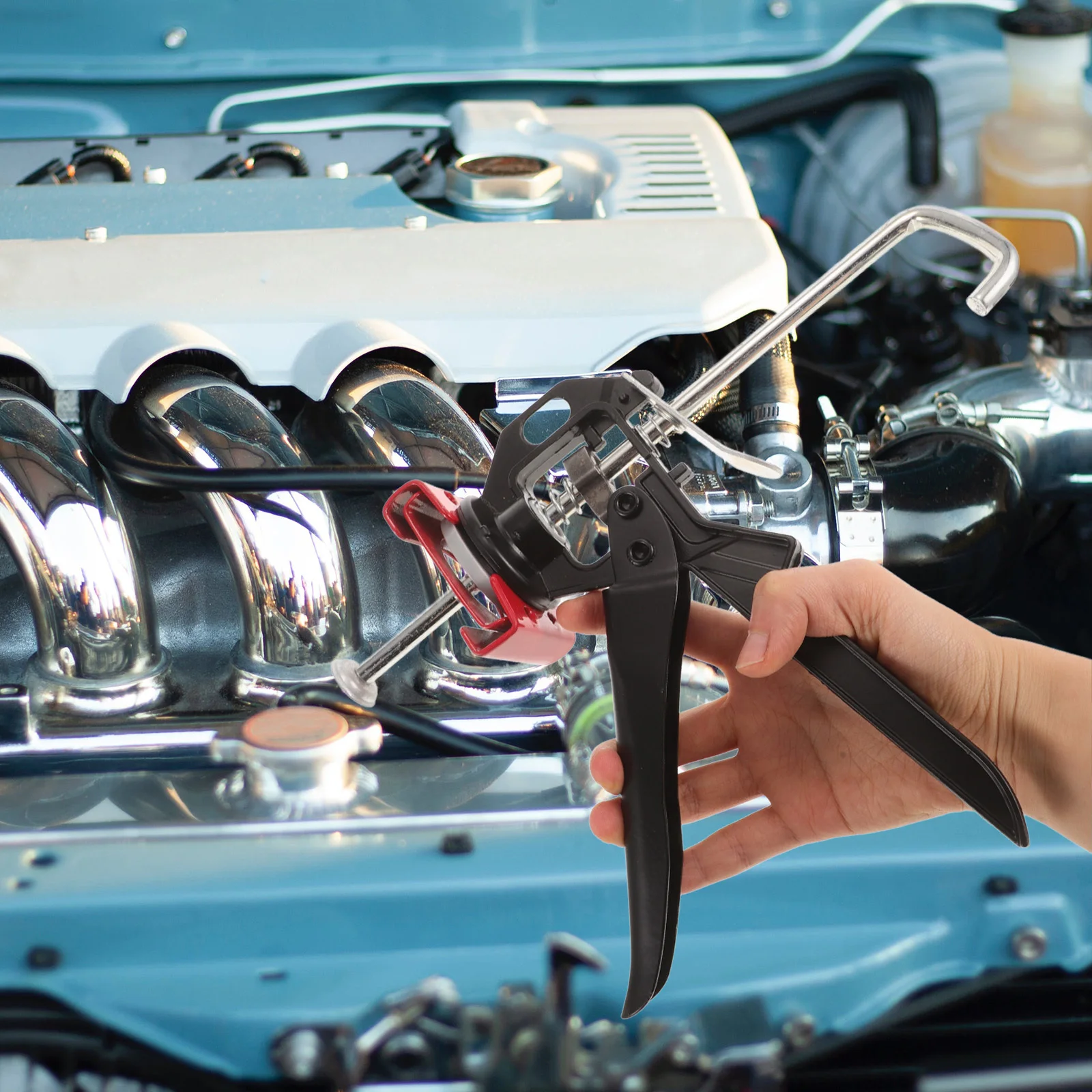 

Metal Caulk Tool Professional Glue Accessory Portable Sturdy Caulking Glue Tool for Adhesive Bonding Car Glass Metal Sealant