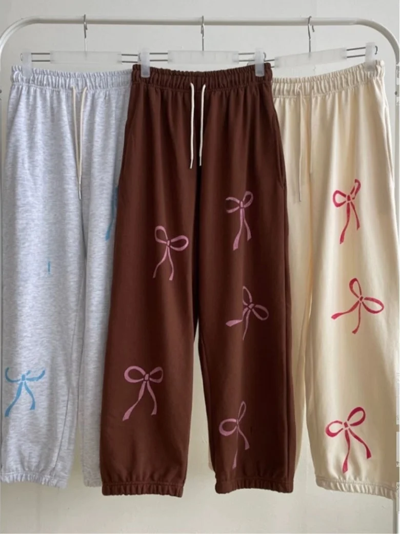 삼색 나비 매듭 프린트 여자 플리스 안감 스포츠 바지 긴 캐주얼 바지 봄 시즌 여성 패션 스트리트 스타일